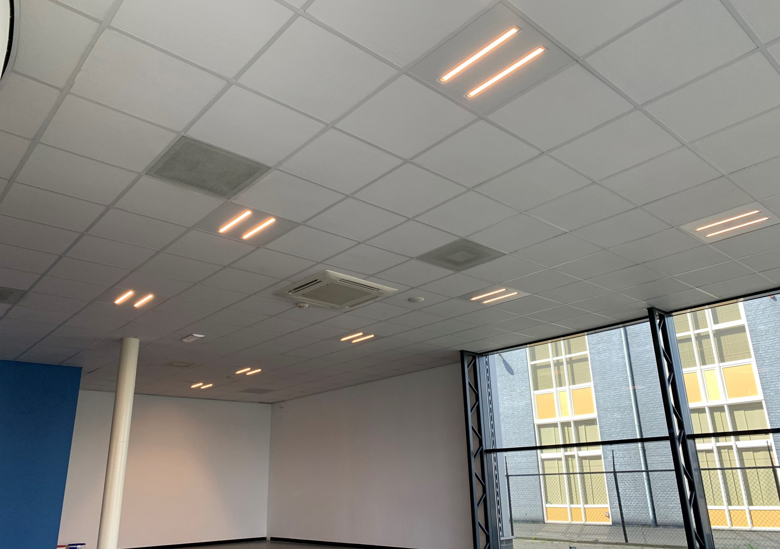 heel veel Fabriek plek Led kantoorverlichting — Condarmatic